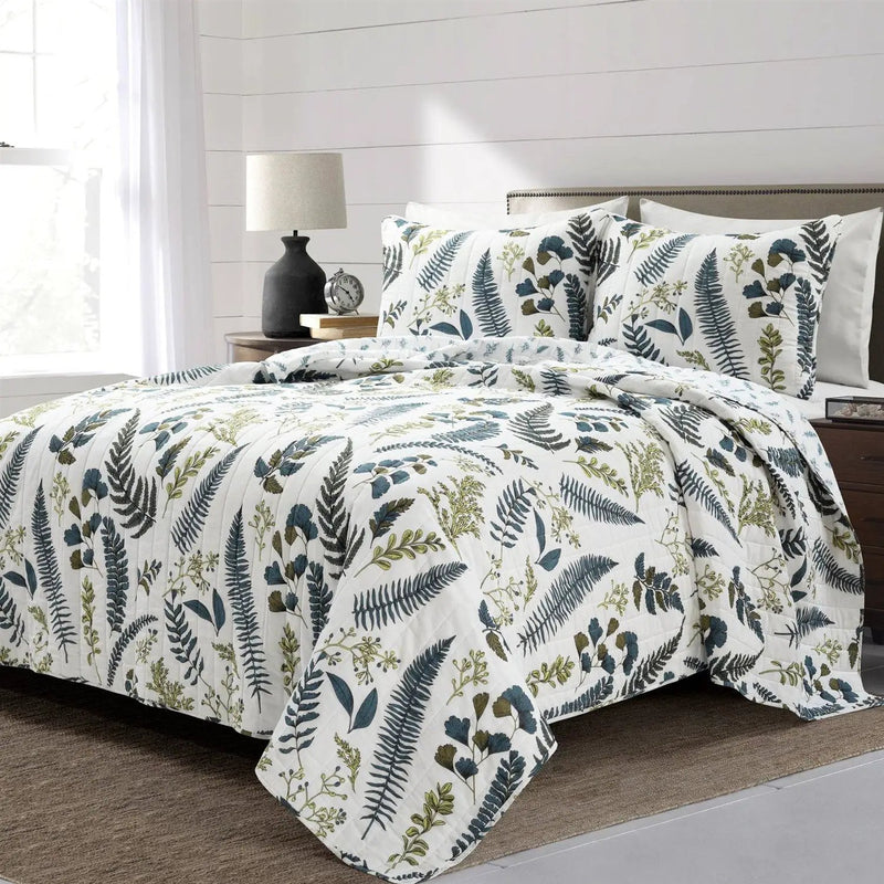 Full/Queen Reversible Cotton Lightweight Floral Fern Leaves 3 Piece Quilt Set by HomePacific