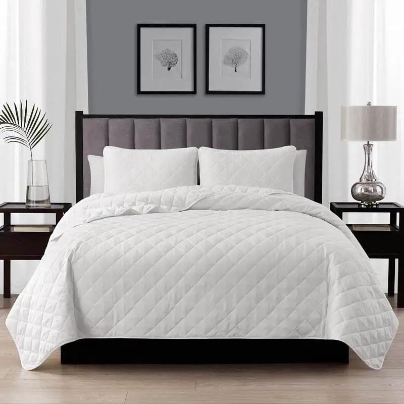 Full/Queen 3-Piece White Polyester Microfiber Diamond Quilted Quilt Set by HomePacific