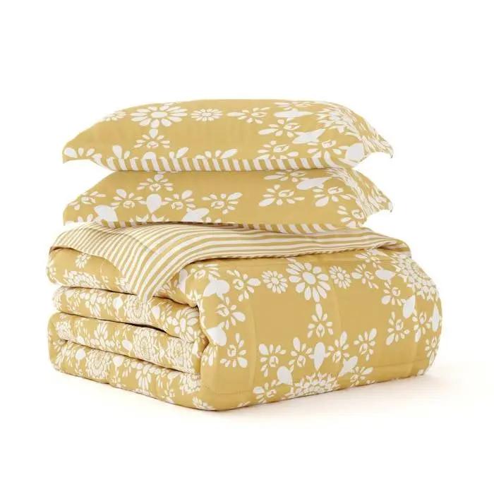 Full/Queen size 3-Piece Yellow White Reversible Floral Striped Comforter Set by HomePacific