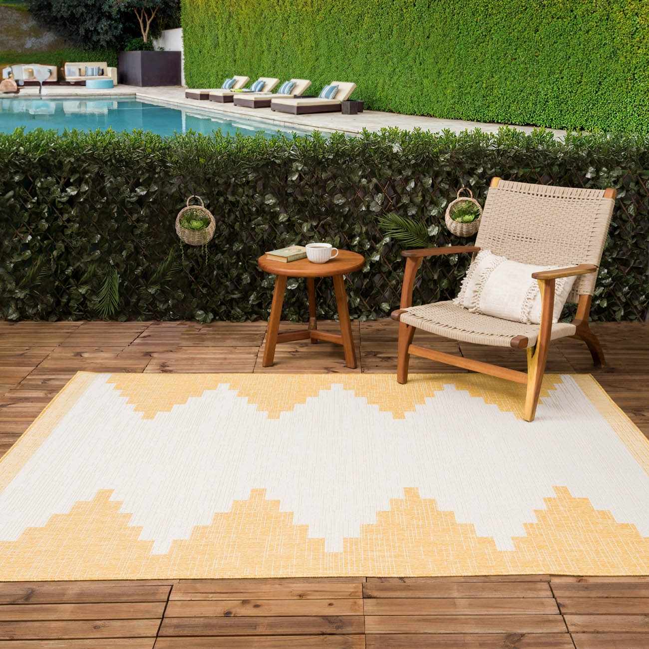 Djugun Yellow Outdoor Rug - Clearance by Boutique Rugs