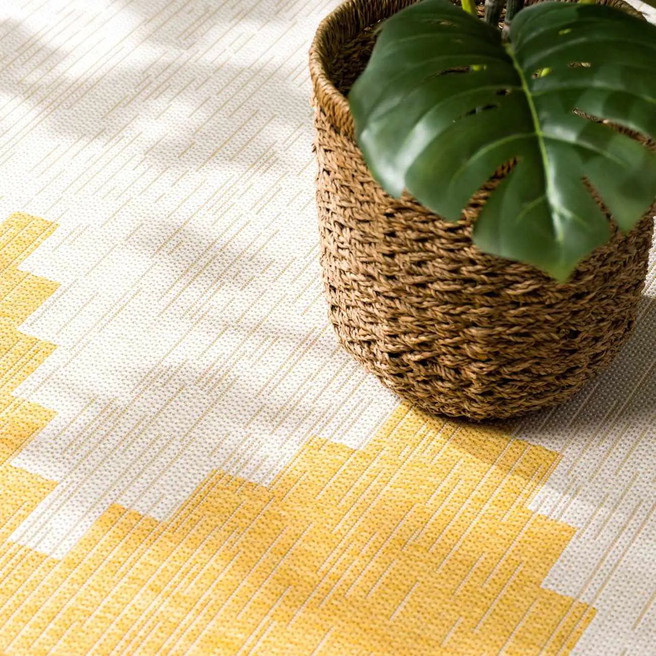 Djugun Yellow Outdoor Rug - Clearance by Boutique Rugs