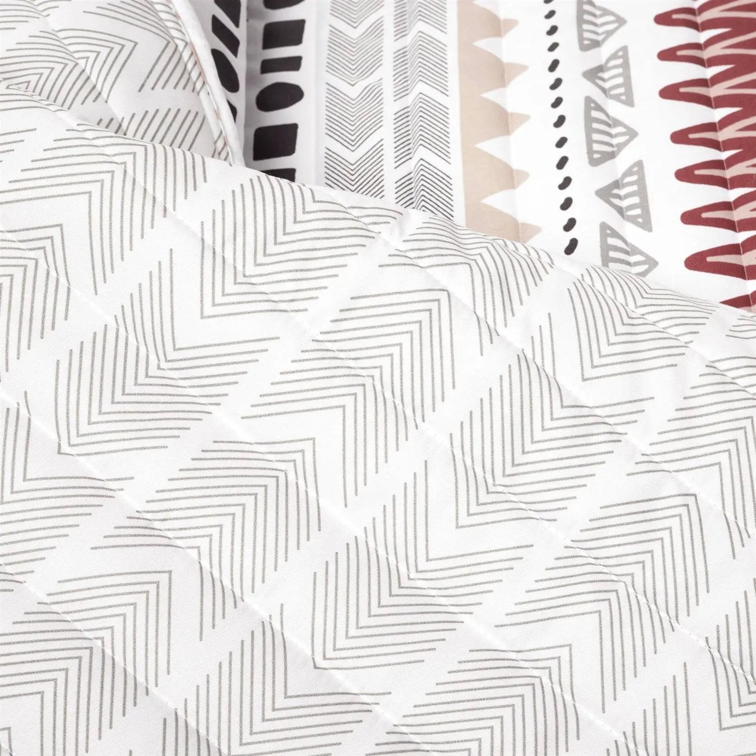 Full/Queen Lightweight Rustic Red Chevron Stripe Reversible 3 Piece Quilt Set by HomePacific