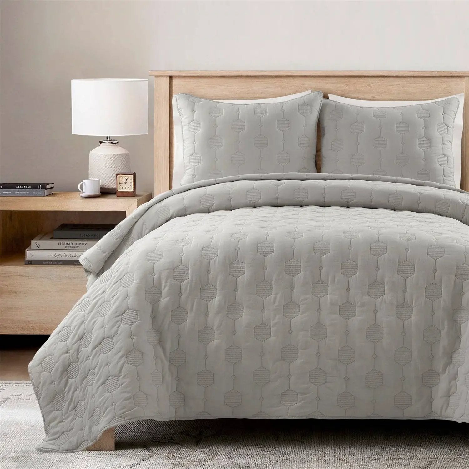 King/CAL King Hexagon Pattern Lightweight Grey Textured Cotton 3 Piece Quilt Set by HomePacific