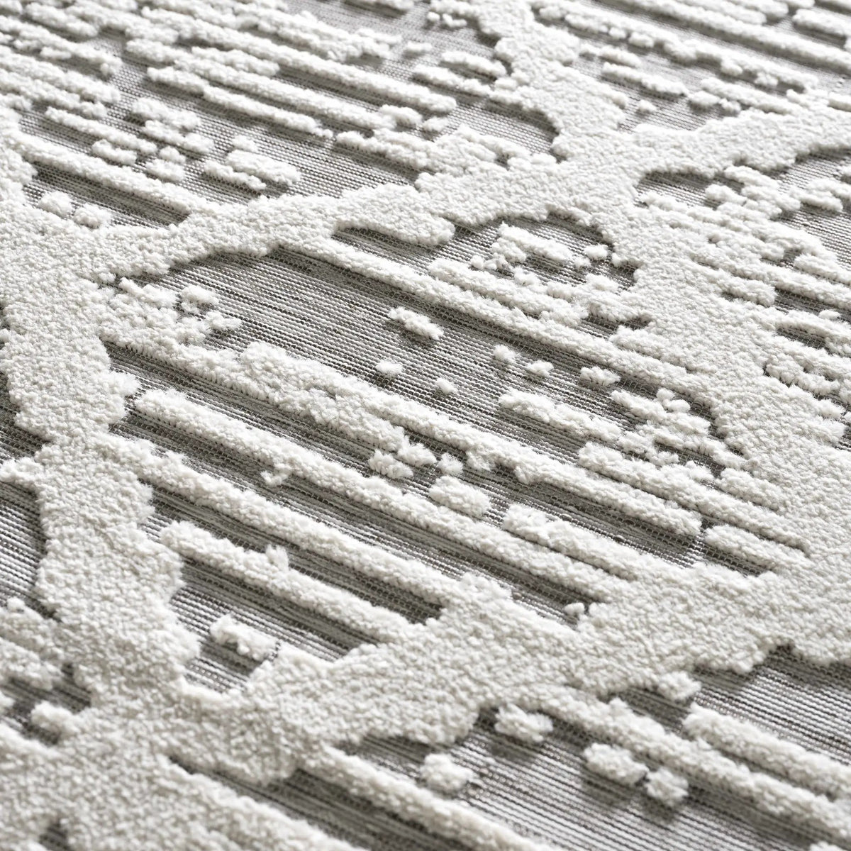 Gambang 3D Trellis Outdoor Area Rug - Clearance, photo 4 of 24