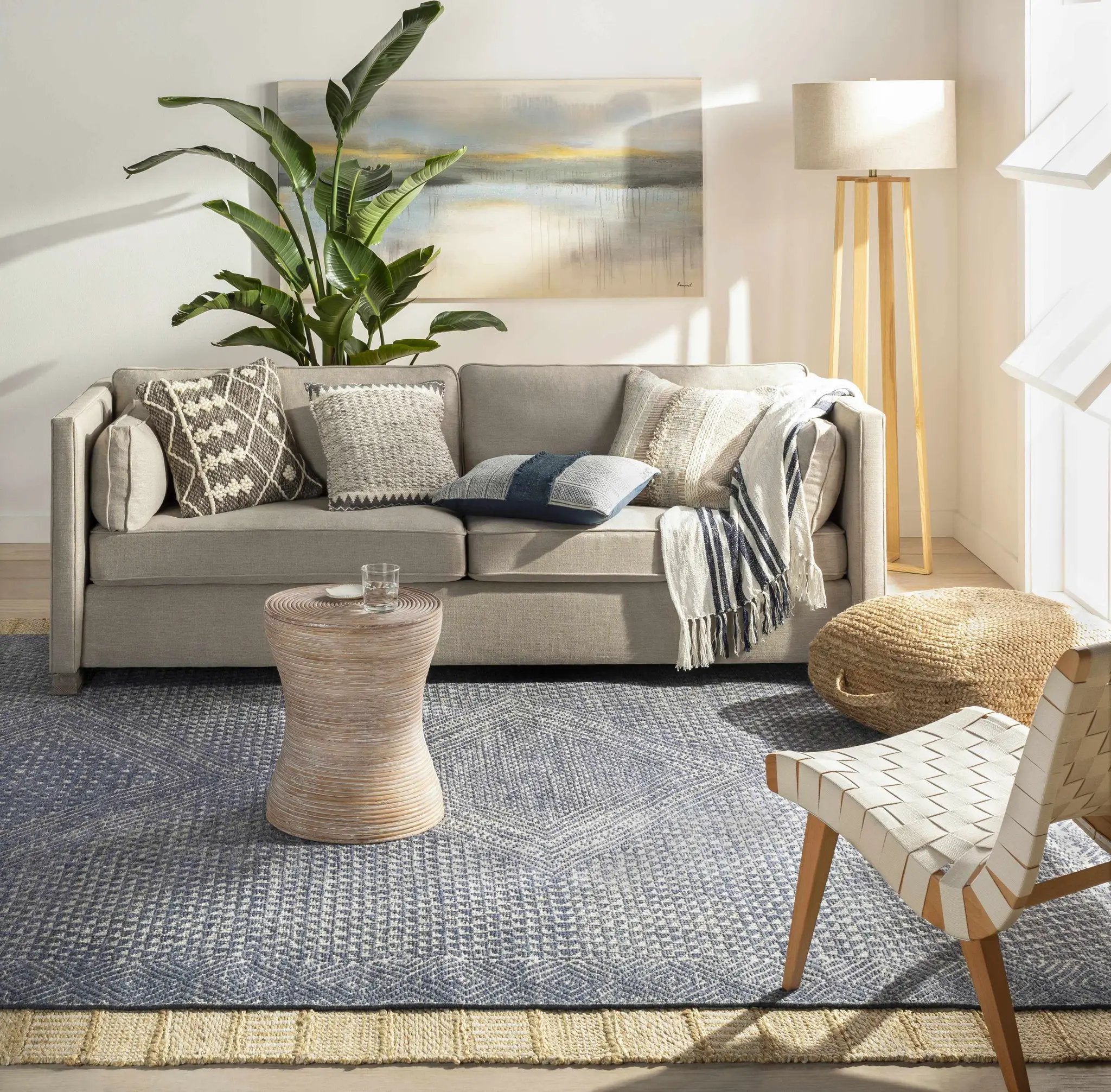 Moyne Area Rug - Clearance by Boutique Rugs