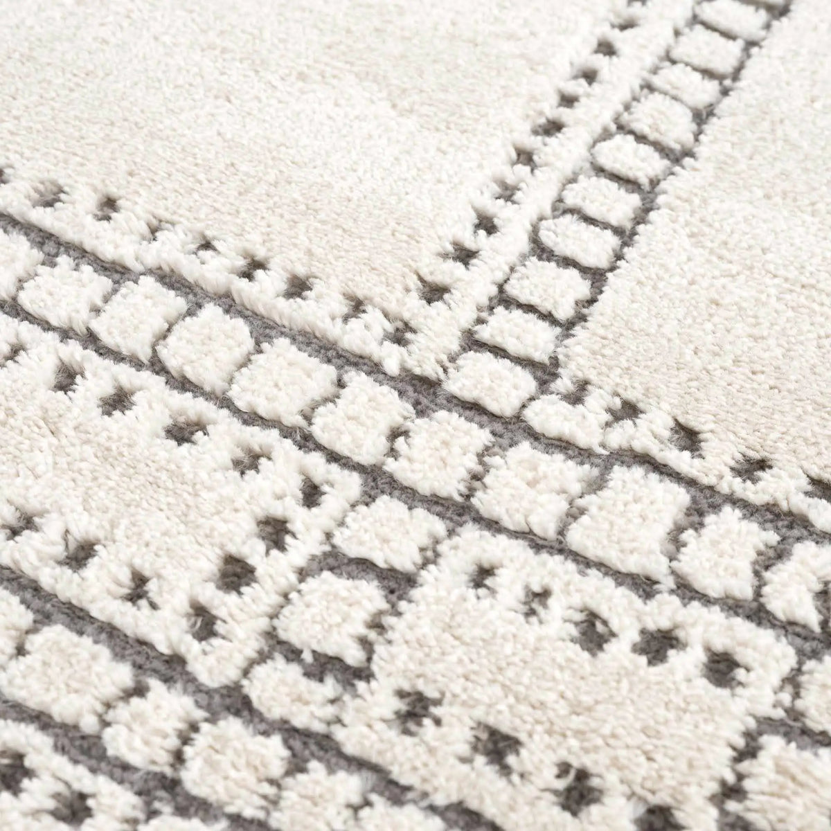 Ryuu Ivory & Gray Area Rug, photo 9 of 18