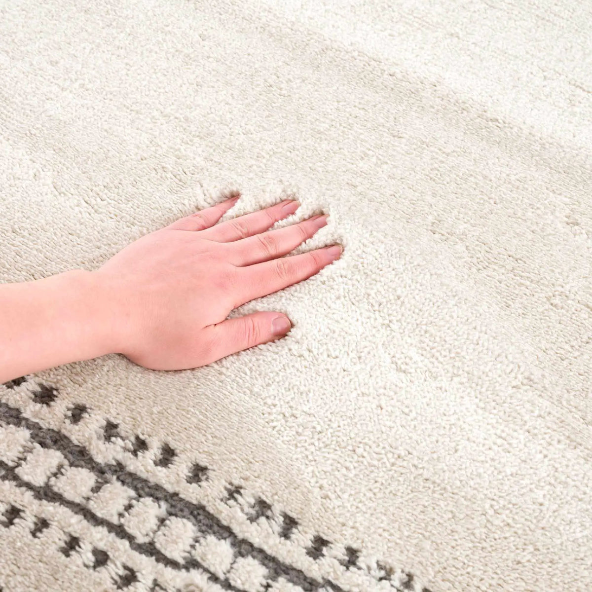 Ryuu Ivory & Gray Area Rug, photo 12 of 18