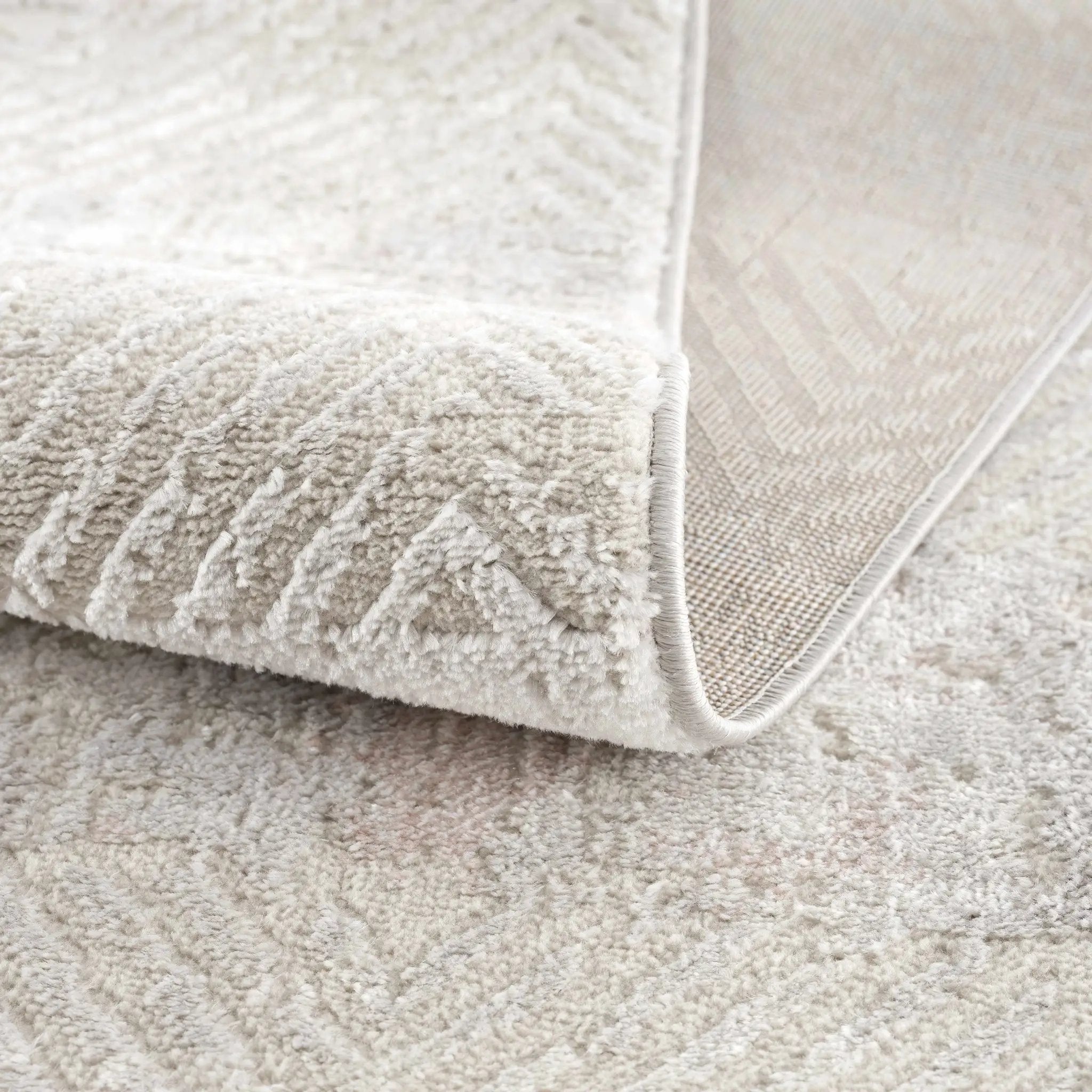 Bucky Area Rug - Clearance by Boutique Rugs