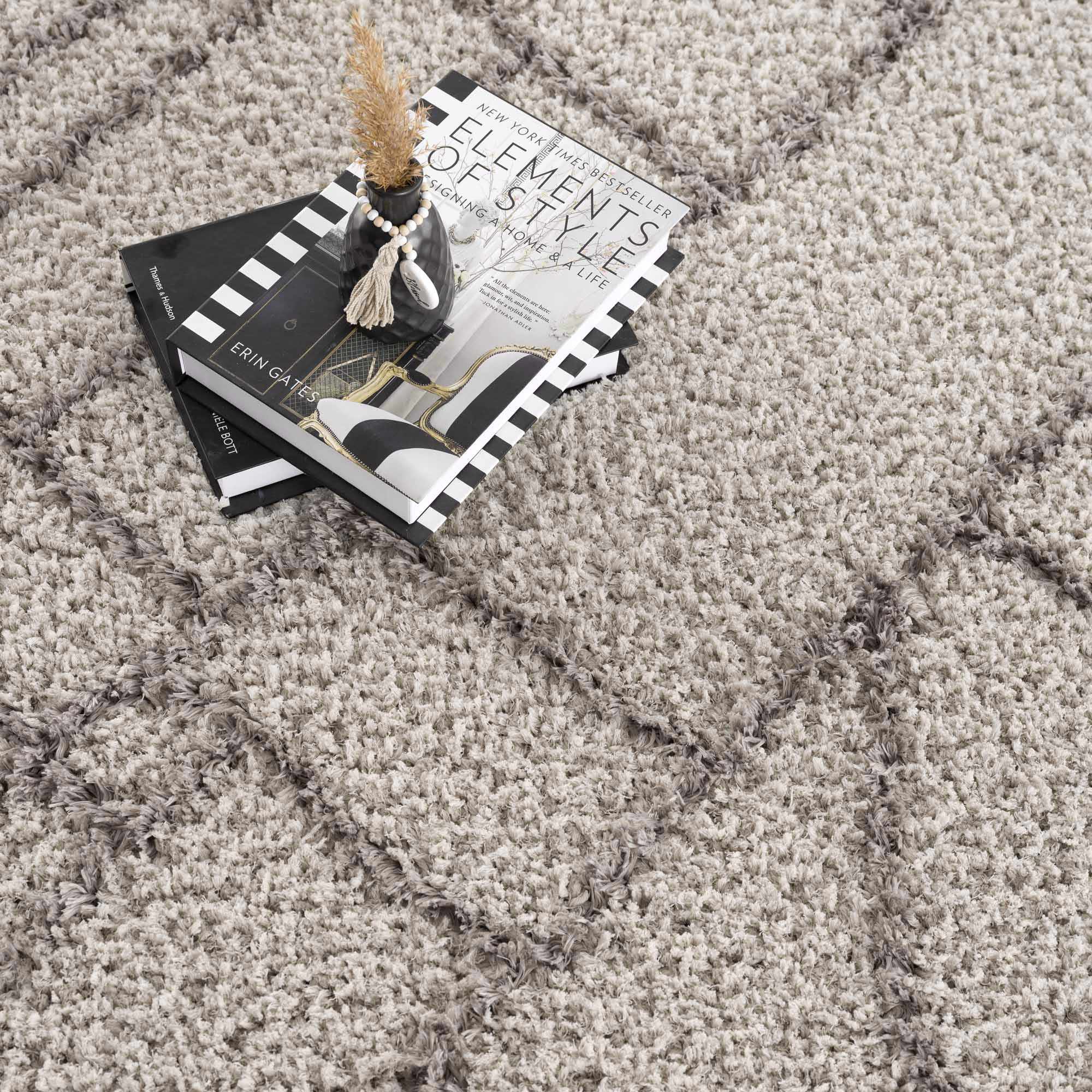 Andia Gray Area Rug - Clearance by Boutique Rugs