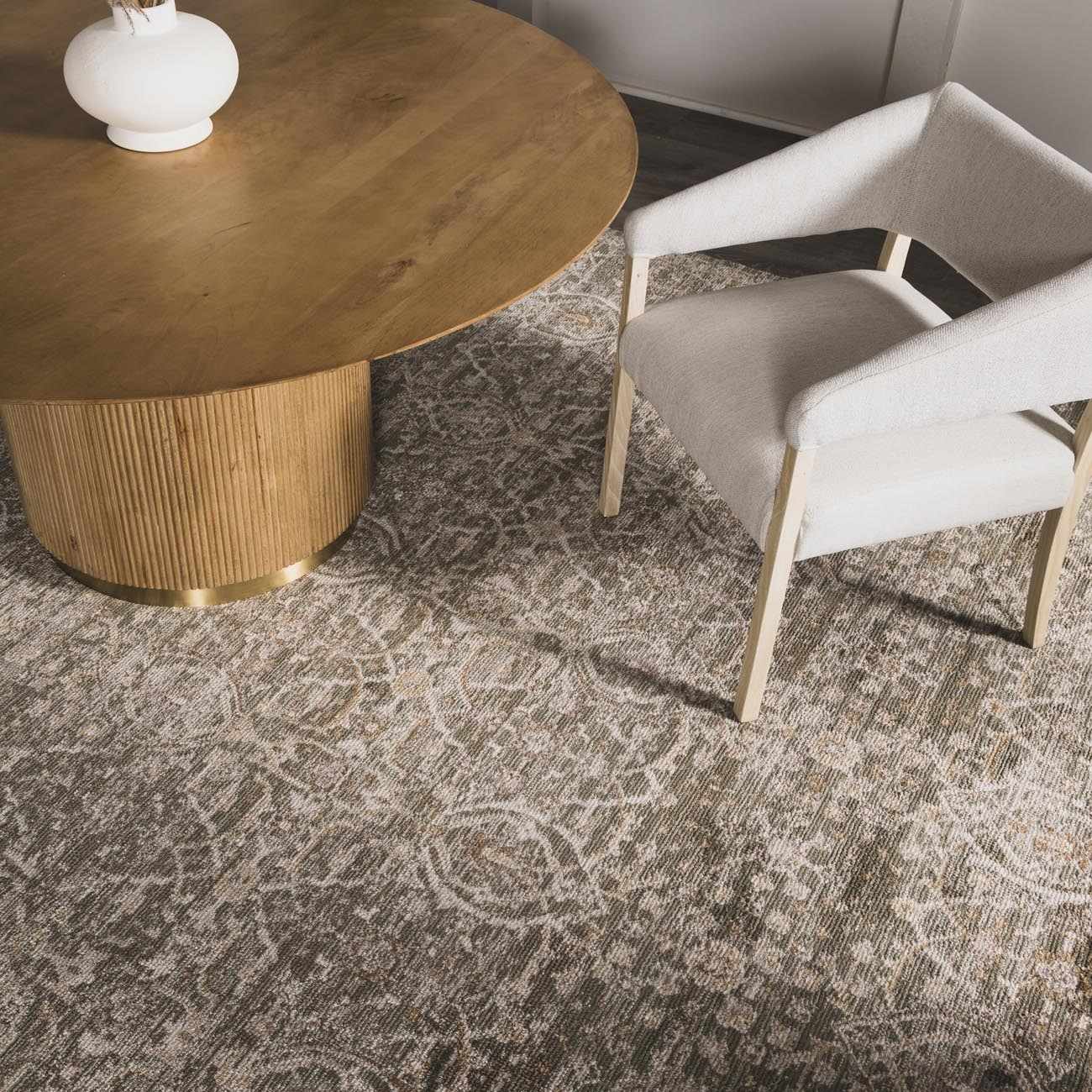 Myrtle Avenue Machine Woven Galey Alix x LIVABLISS GAMY-2305 Area Rug by Boutique Rugs