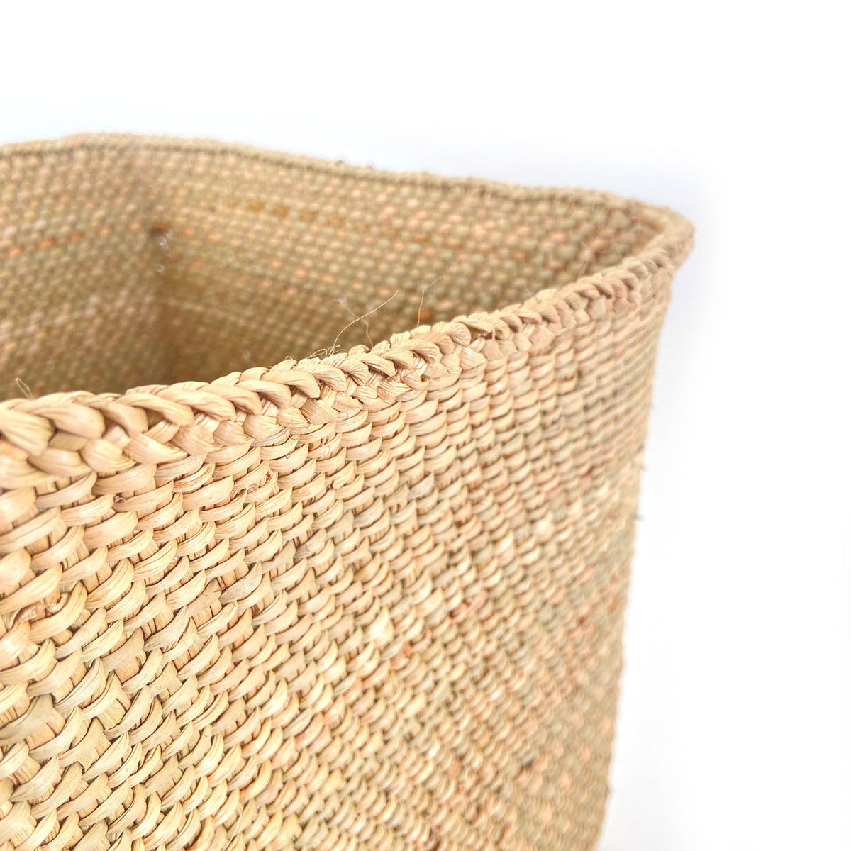 Square Natural Iringa Basket, detail