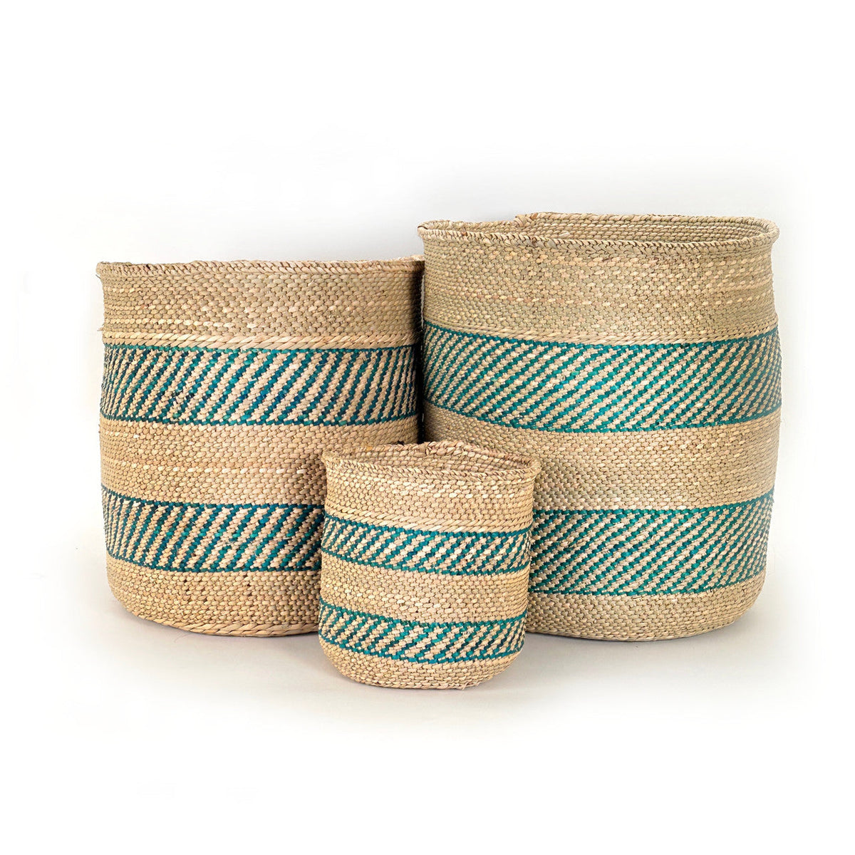 African Iringa woven basket with Turquoise Stripe, photo 5 of 10