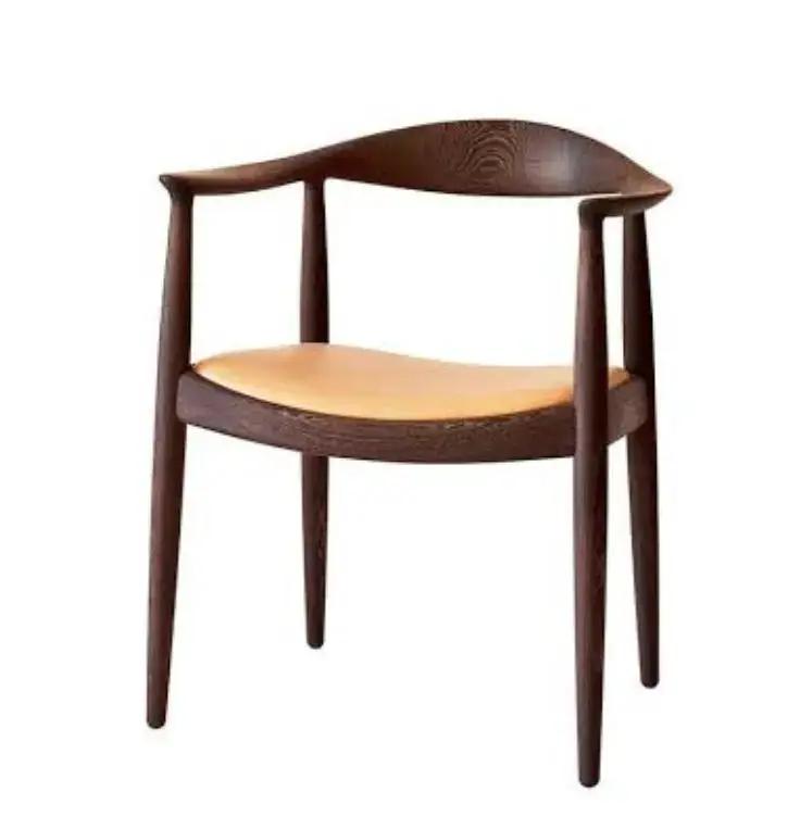 Scandinavian Style with Perfect Craftsmanship - Chair C-3 by Gizz