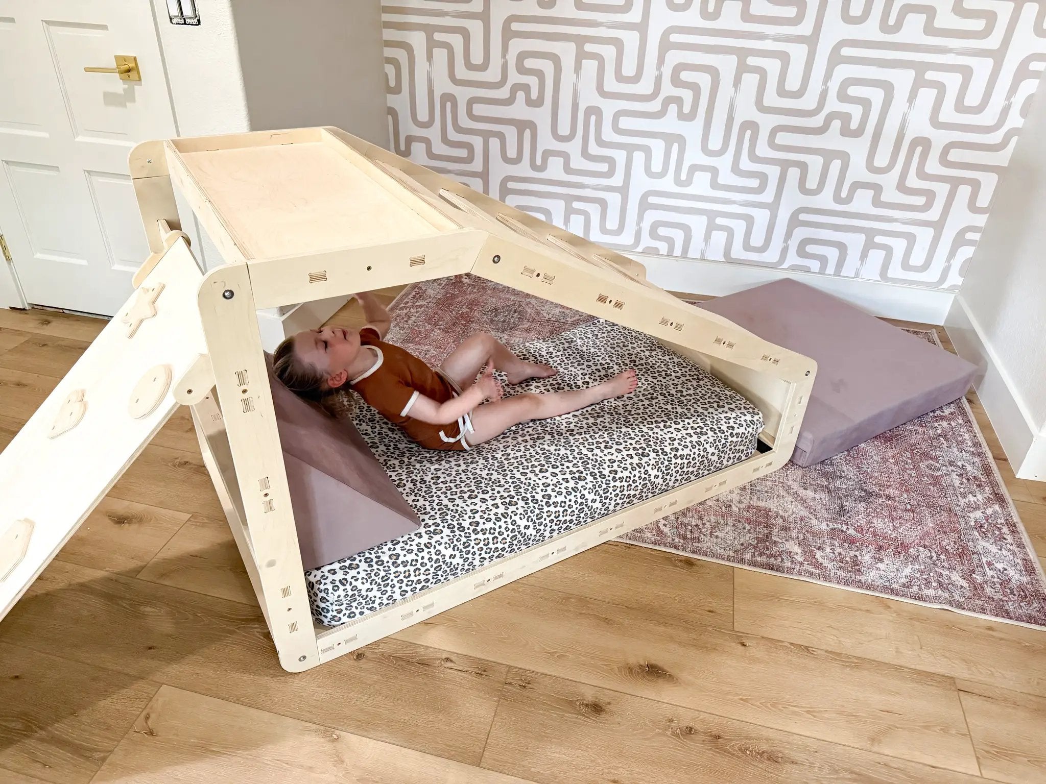 FERNANDA- Play Cube by Bush Acres