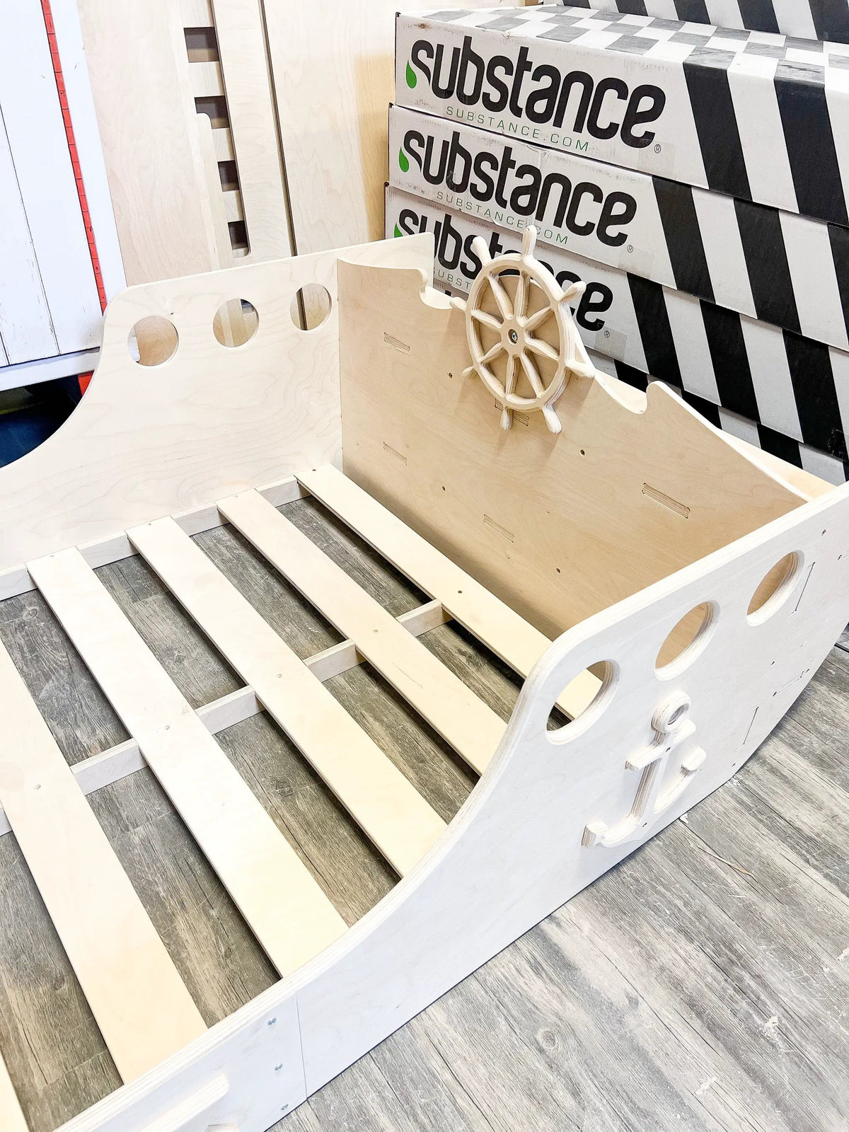 CAPTAIN JACK- Pirate Ship Bed, photo 5 of 9