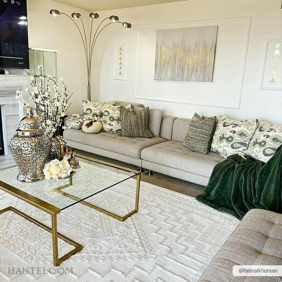 Alya White Fringe Rug by Hauteloom