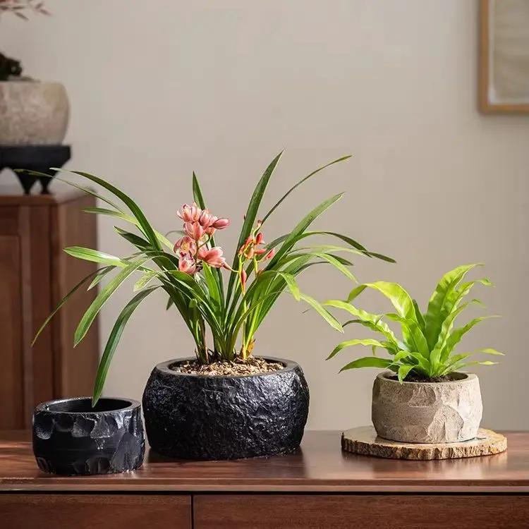 Mesa Cement Pot Planter by RusticReach