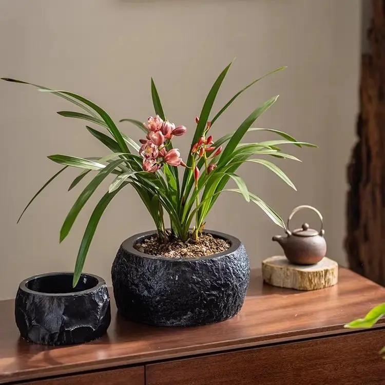 Mesa Cement Pot Planter by RusticReach