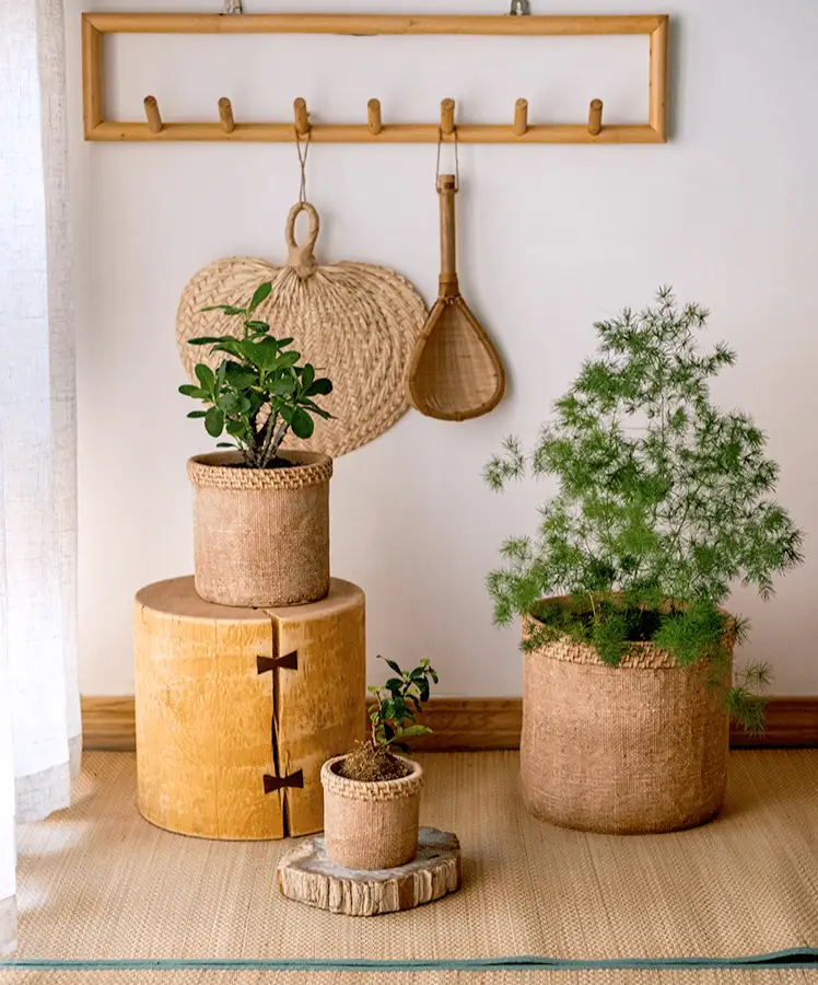 Straw Looking Concrete Planter by RusticReach