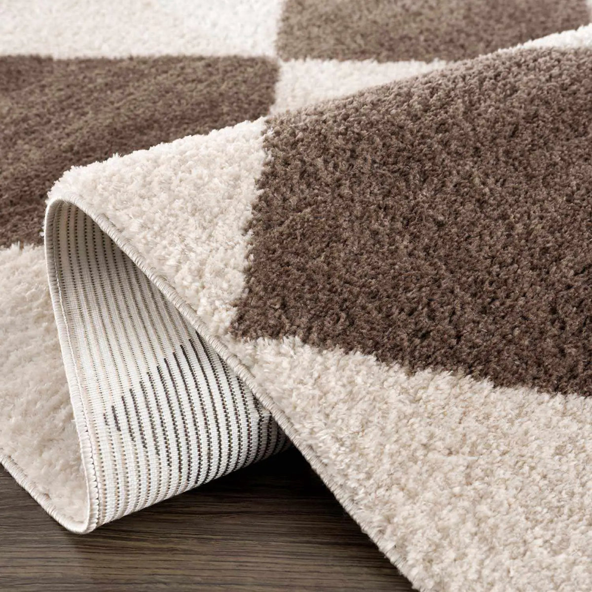 Arilla Brown Washable Diamond Area Rug, photo 6 of 10