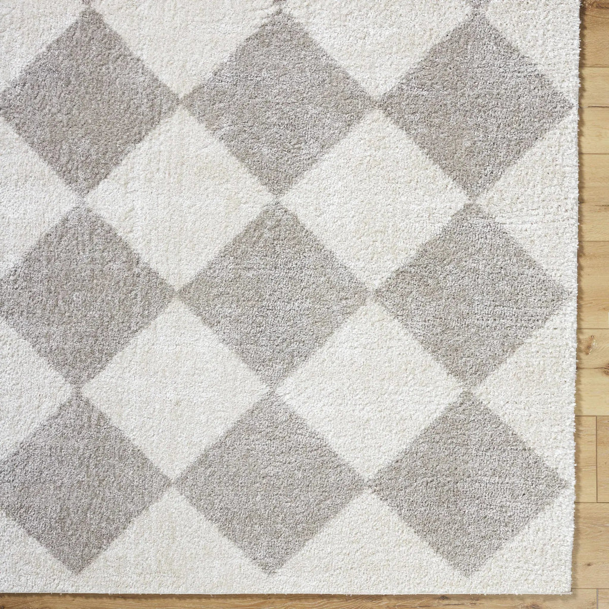 Arilla Gray Washable Diamond Area Rug, photo 11 of 13