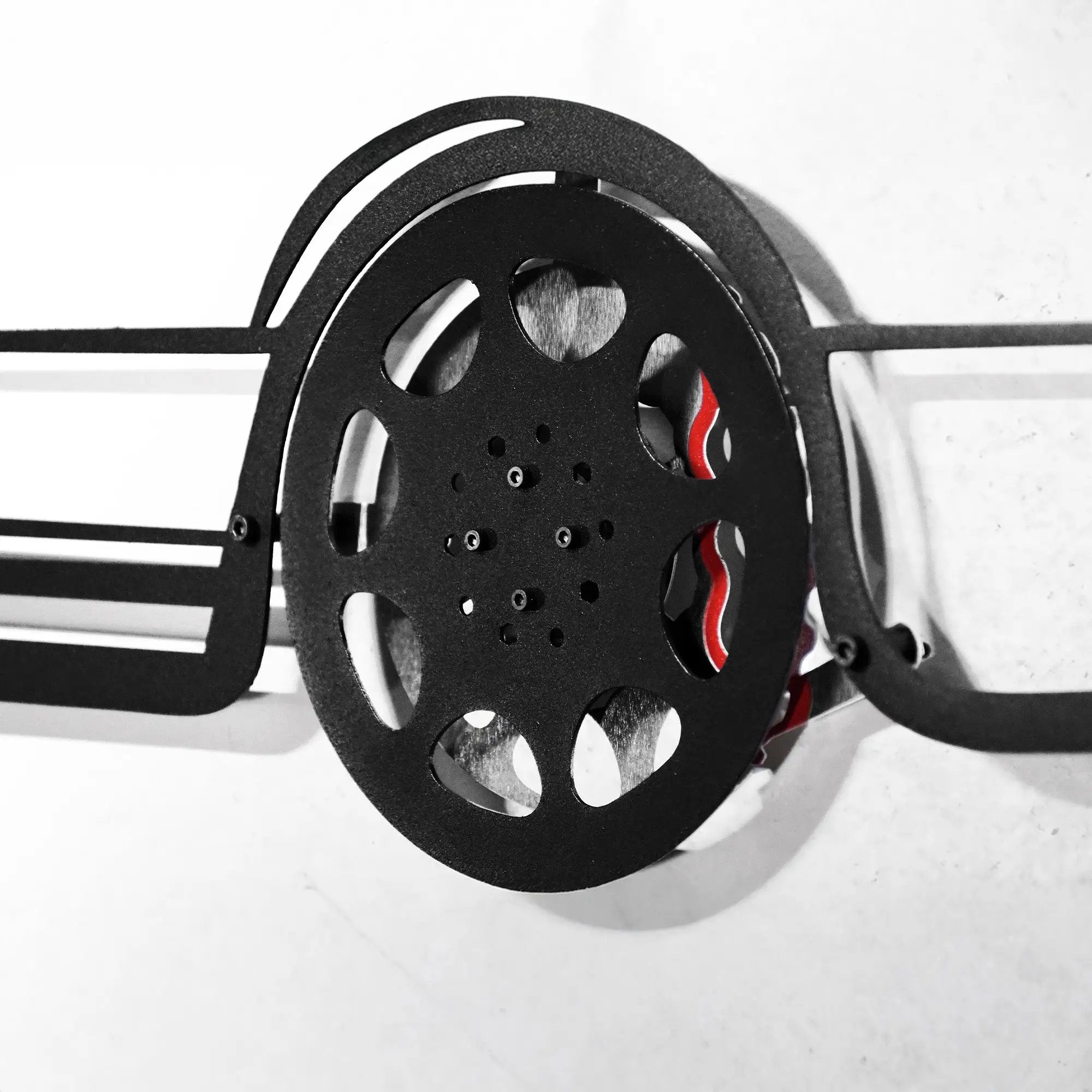 Mercedes W124 Wall Art – Classic Steel Silhouette with Spinning Wheels-KAFMEKA035 by Enova Art