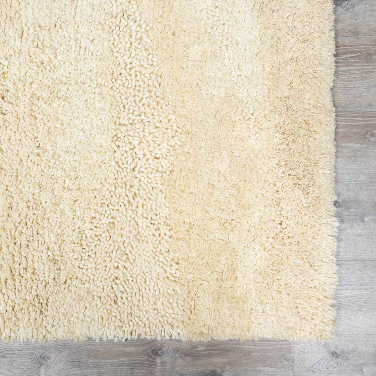 Kettering Solid Cream Wool Shag Rug, sample swatch