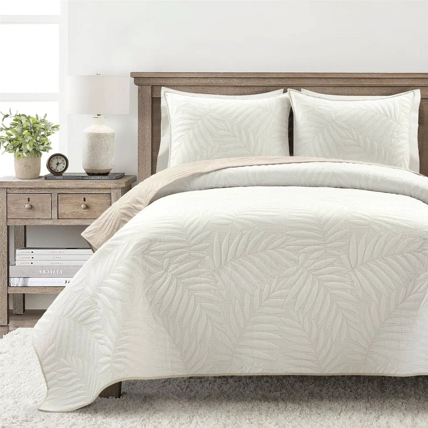 King size Lightweight Fern Leaf Reversible 3-PC White Beige Cotton Quilt Set by HomePacific