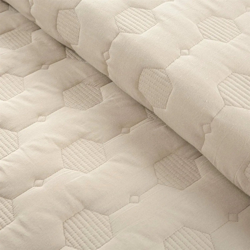 King/California King size Lightweight Beige Textured Cotton 3 Piece Quilt Set by HomePacific