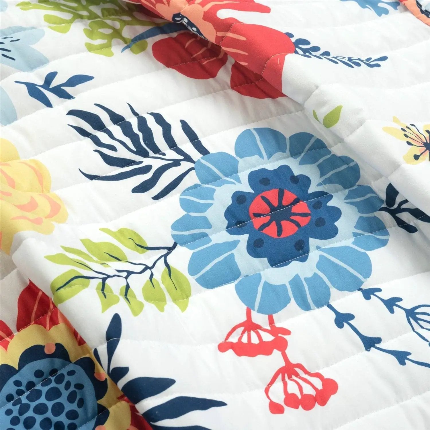 King size Lightweight Floral Navy Blue Coral White 3-Piece Polyester Quilt Set by HomePacific