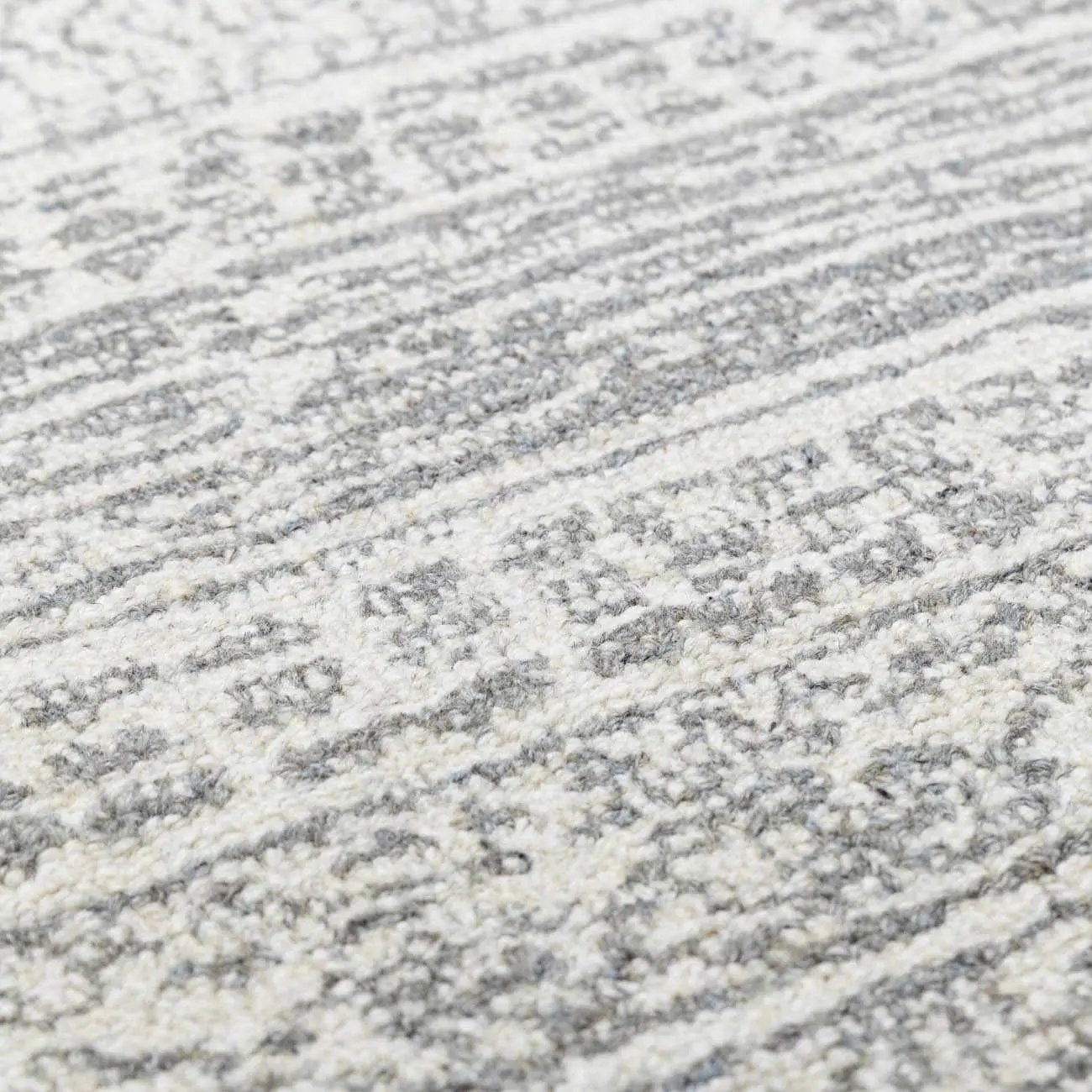 Kinmundy Tufted Maroc Wool Rug by Boutique Rugs