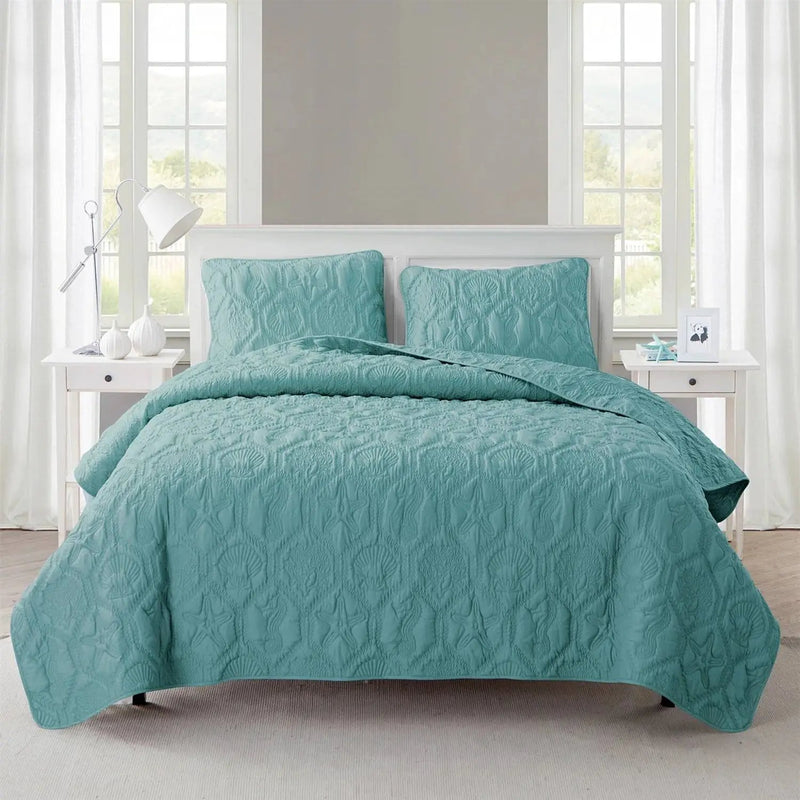 King Coastal Beach Starfish Seashell Seahorse Aqua Blue Teal 3-Piece Quilt Set by HomePacific