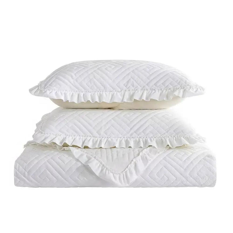 King size Ivory White Velvet Microfiber Polyester Reversible 3-Piece Quilt Set by HomePacific