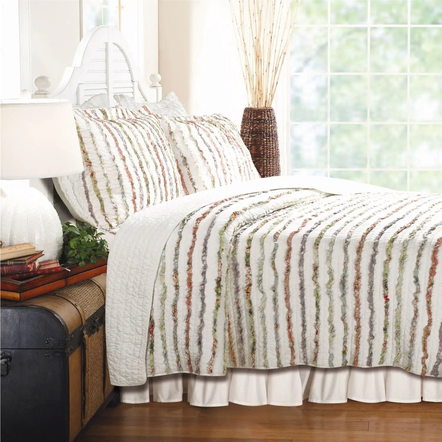 King 100% Cotton 3-Piece Oversized Quilt Set with Ruffle Stripes by HomePacific