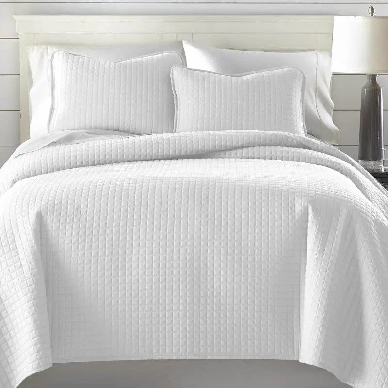 King/Cal King Lightweight White Ultra Soft 3-Piece Microfiber Quilt Set by HomePacific