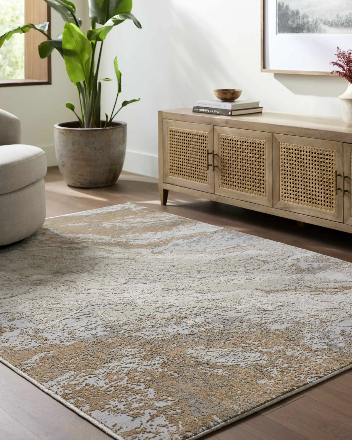 Akuchi Area Rug, installed in a room