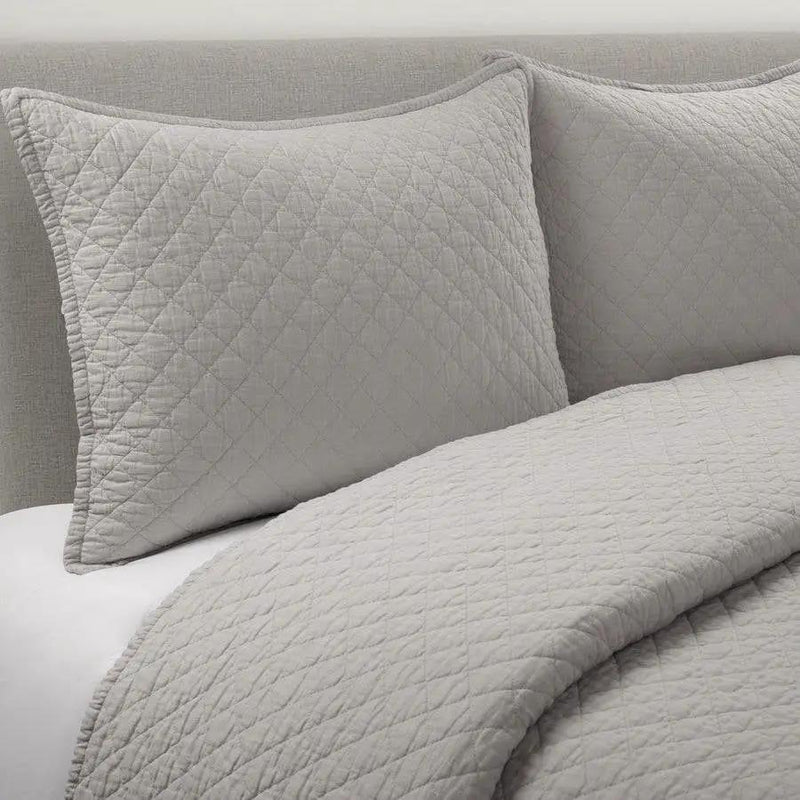 Full/Queen Lightweight Cotton Linen Grey Textured Reversible 3-Piece Quilt Set by HomePacific