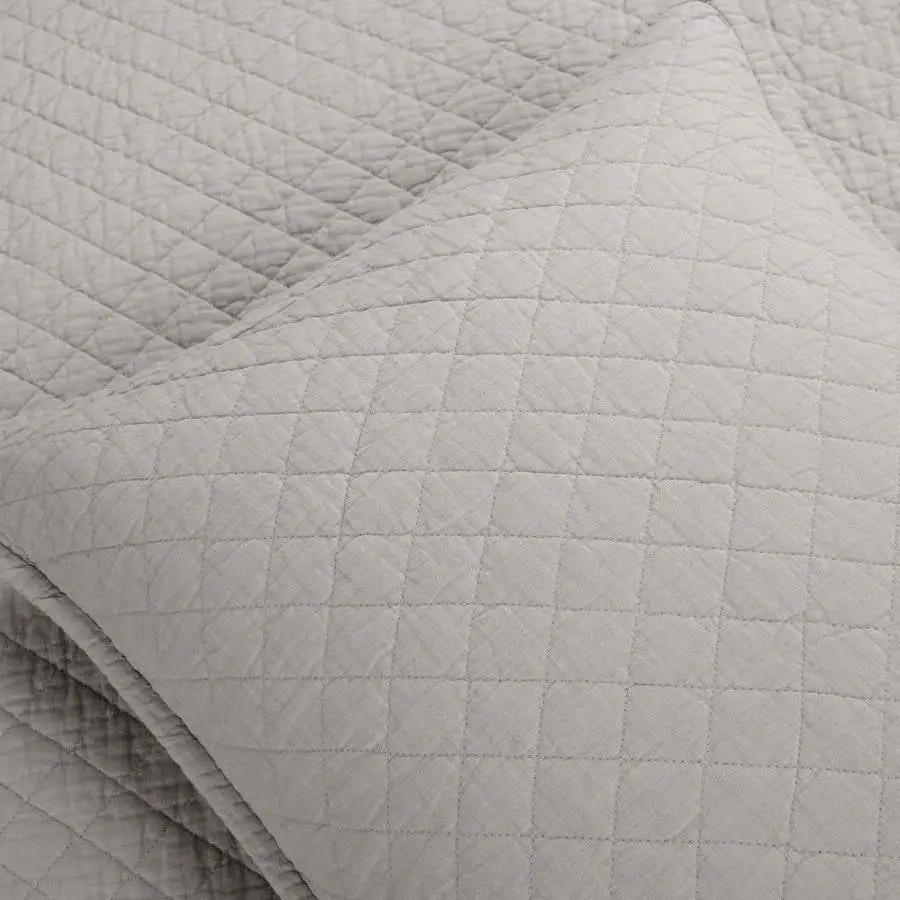Full/Queen Lightweight Cotton Linen Grey Textured Reversible 3-Piece Quilt Set by HomePacific