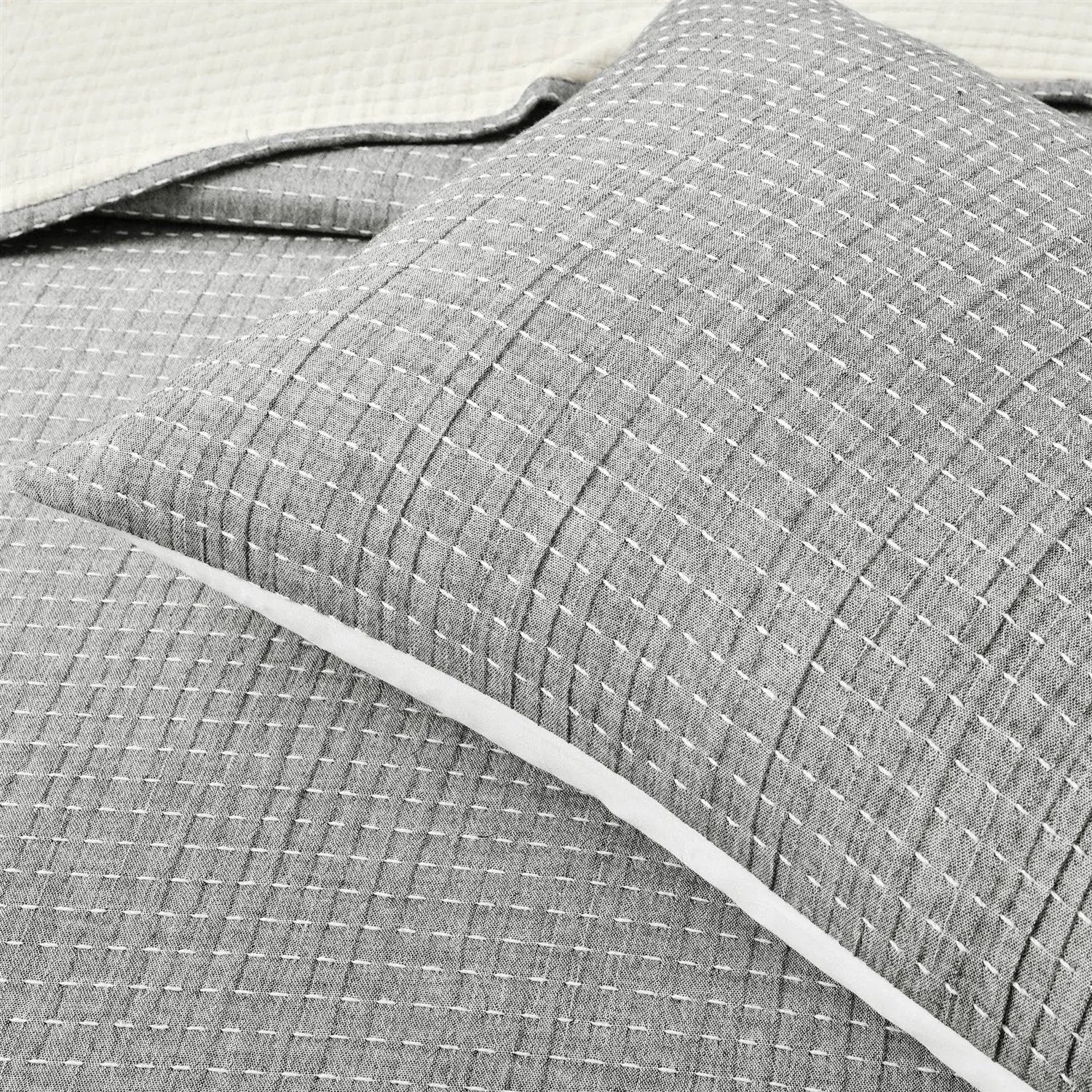 King Size 3-Piece Reversible Cotton Yarn Woven Coverlet Set in Grey Cream by HomePacific