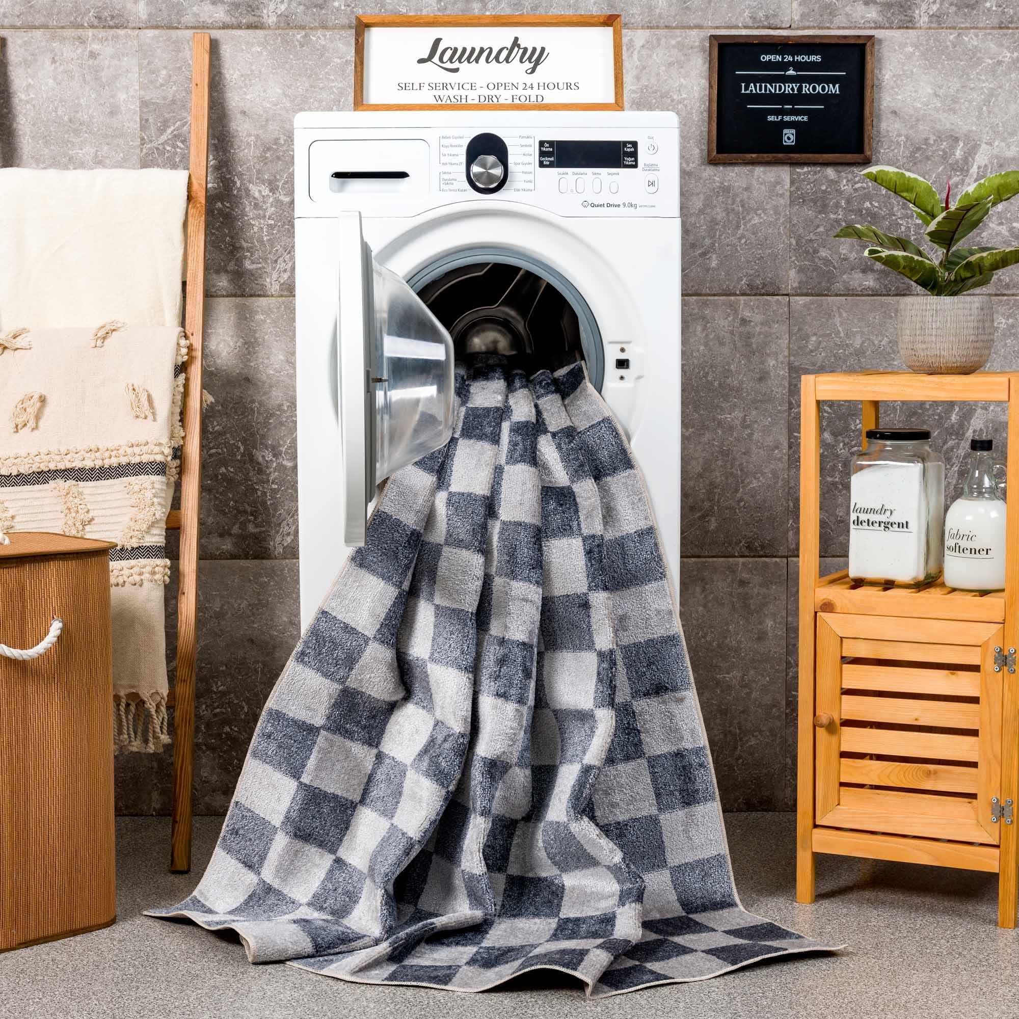 Alie Gray Checkered Washable Area Rug by Hauteloom