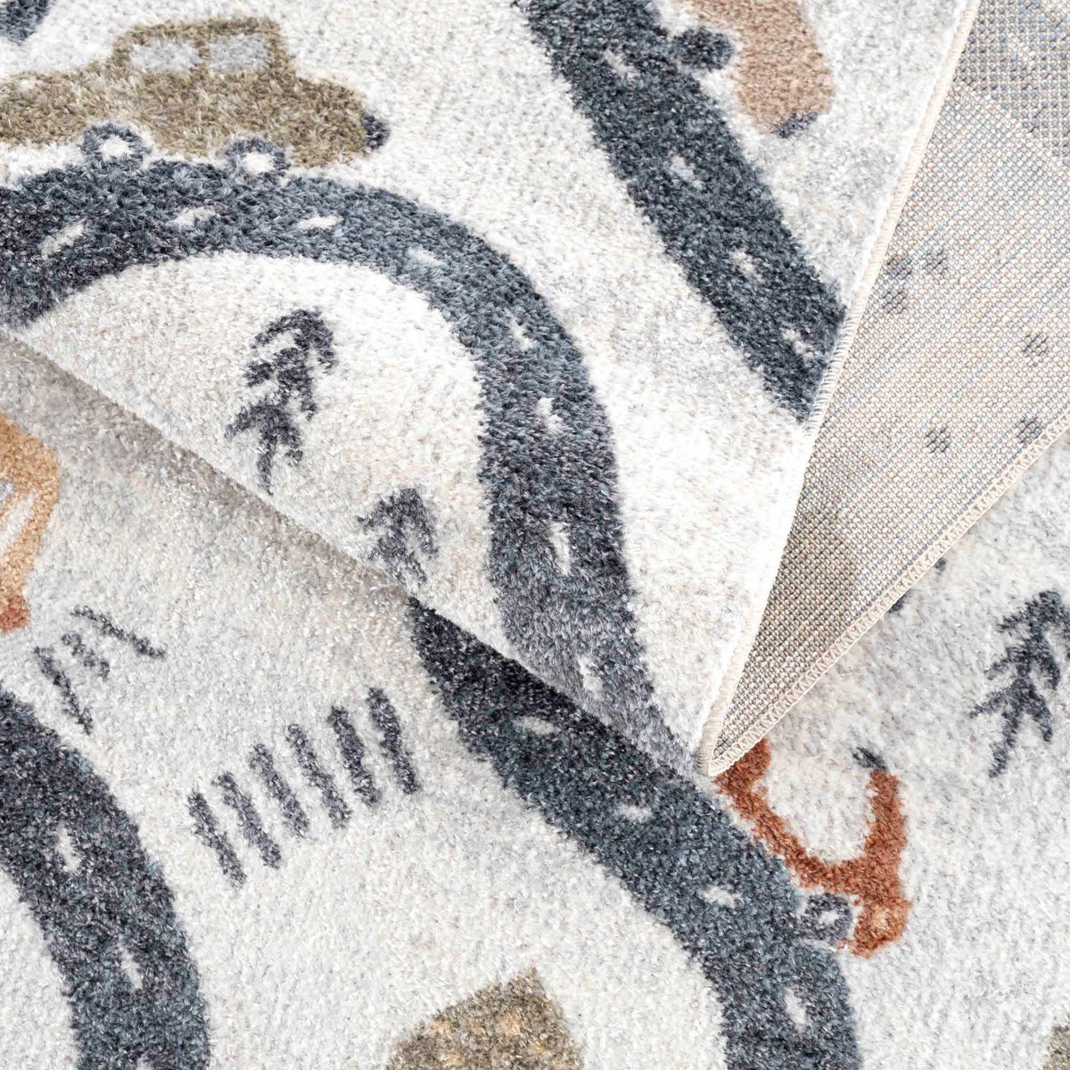 Mave Roads Washable Rug for Kids, photo 16 of 17