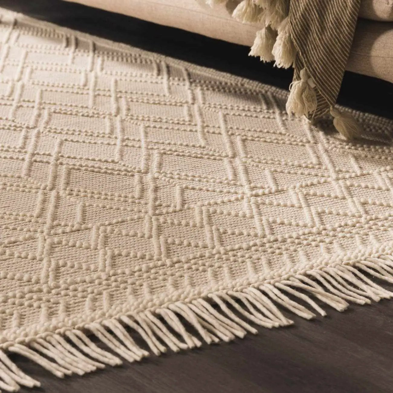 Ramsbury Beige Trellis Wool Rug by Boutique Rugs
