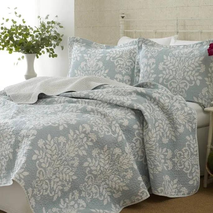 100% Cotton King size 3-Piece Coverlet Quilt Set in Blue White Floral Pattern by HomePacific