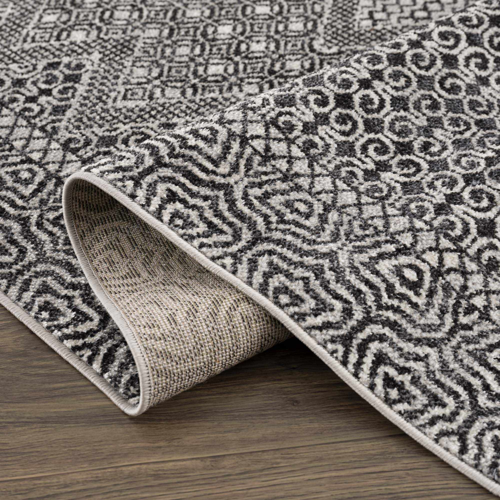 Coledale Black & White Washable Rug - Clearance by Boutique Rugs