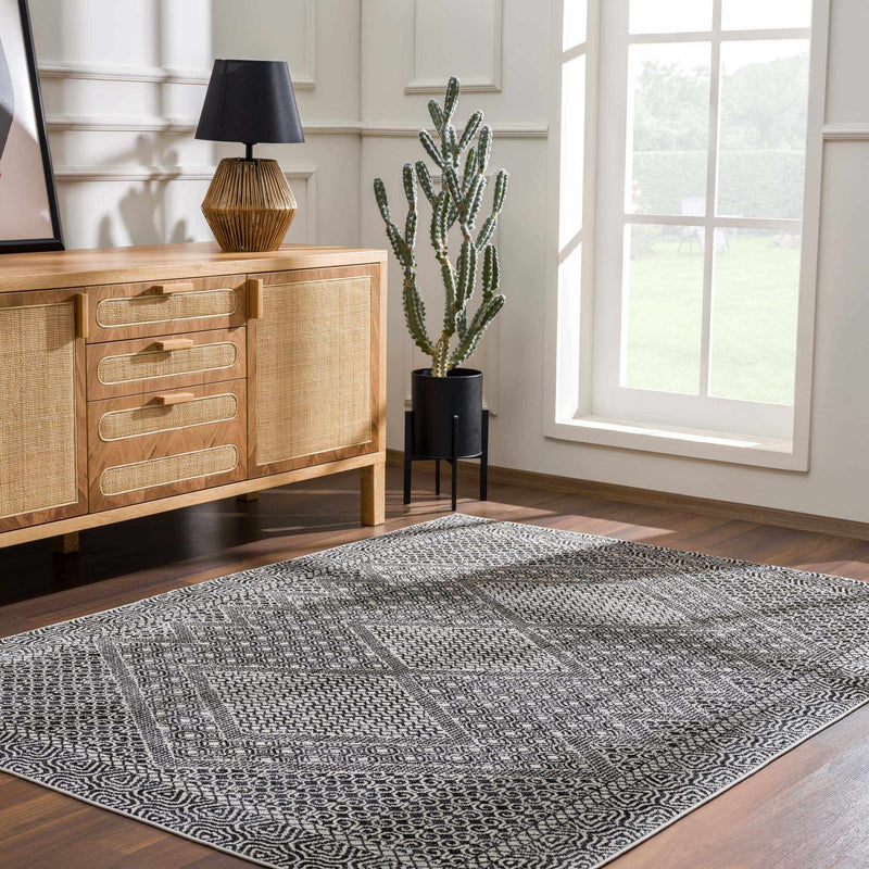 Coledale Black & White Washable Rug - Clearance by Boutique Rugs