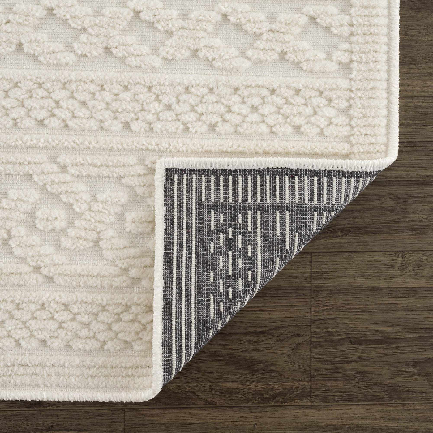 Fadey White 3D Washable Rug by Boutique Rugs