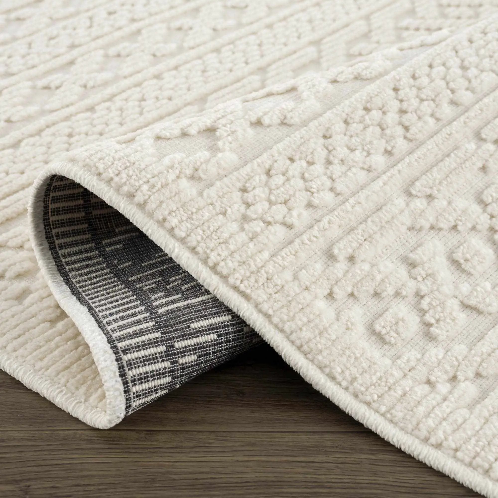 Fadey White 3D Washable Rug by Boutique Rugs