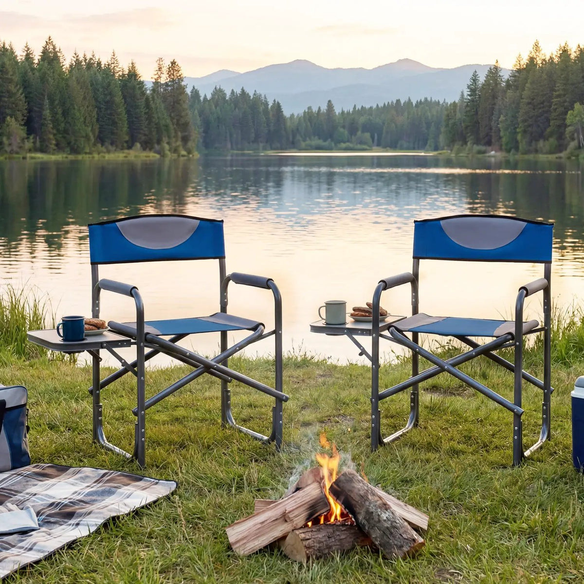 Lightweight Folding Camping Chair with Side Table, photo 4 of 24