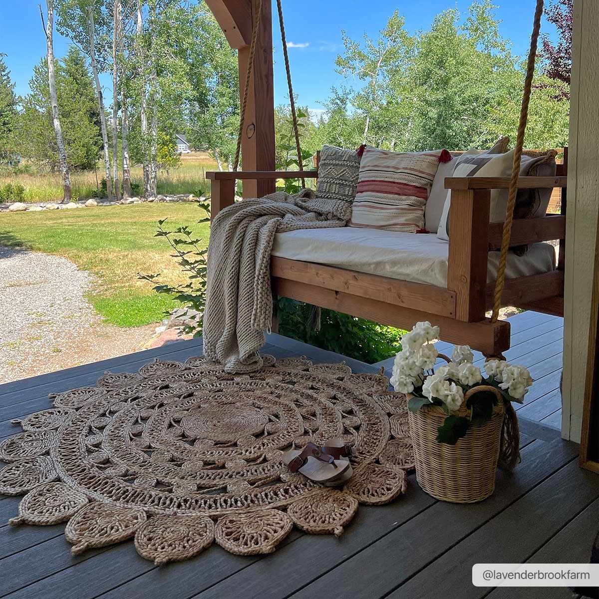 Longville Round Jute Rug - Clearance by Boutique Rugs