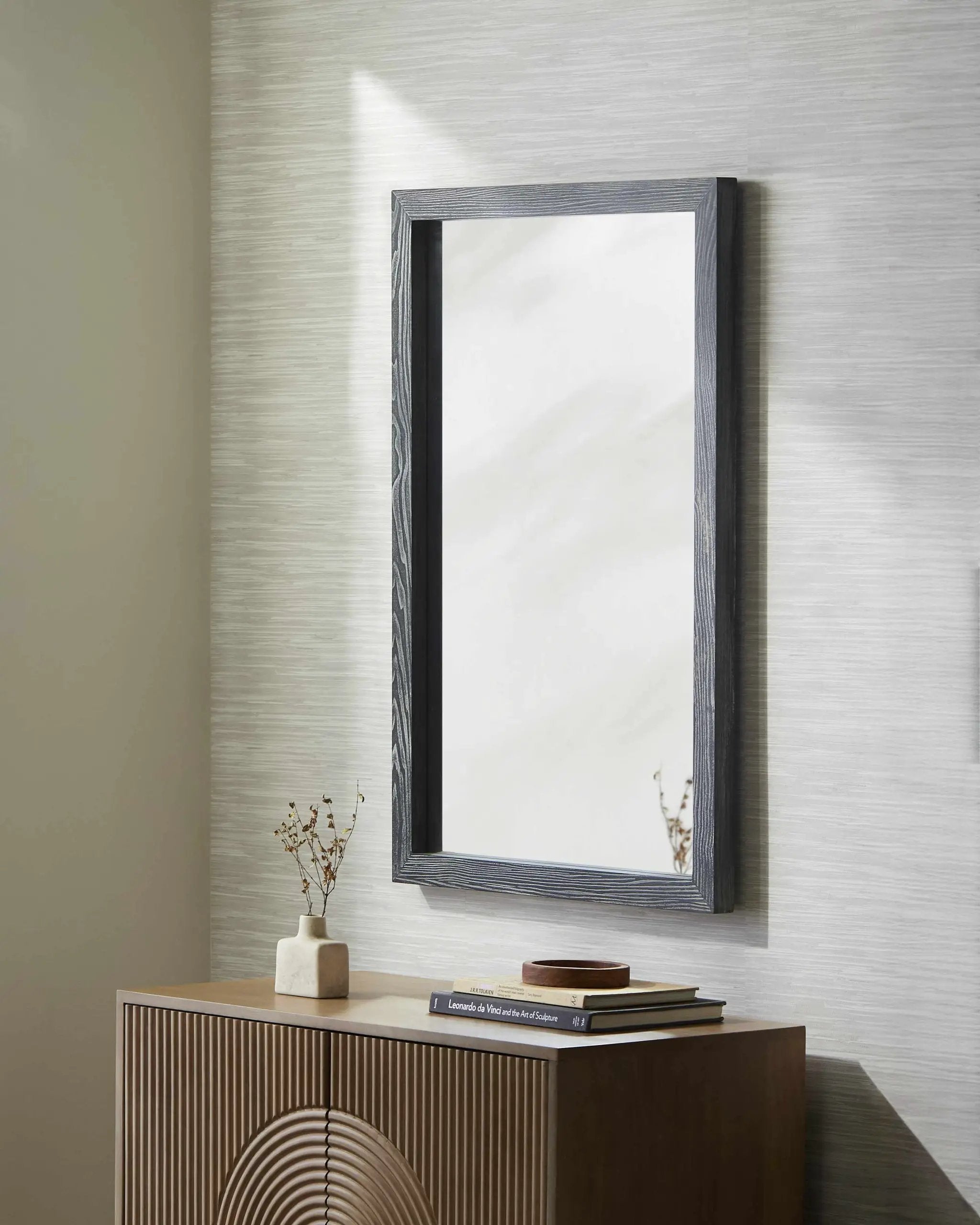 Matagalpa Black Accent Mirror by Boutique Rugs